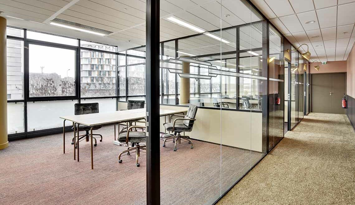 Aménagement Bureau Professionnel - Now Connected