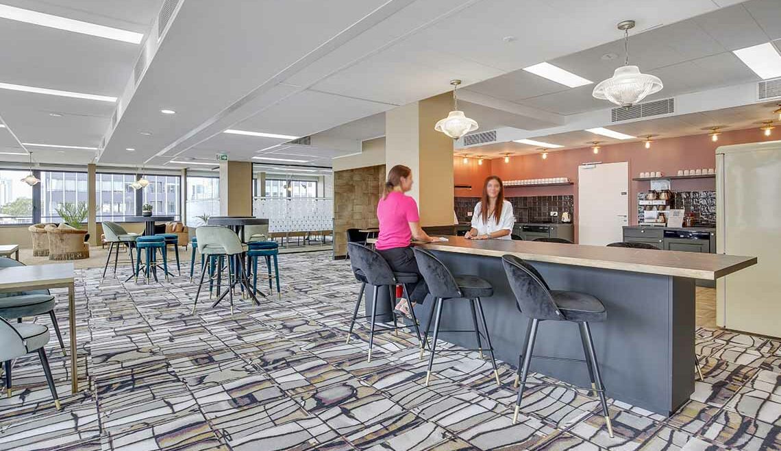 Aménagement Bureau Professionnel - Now Connected