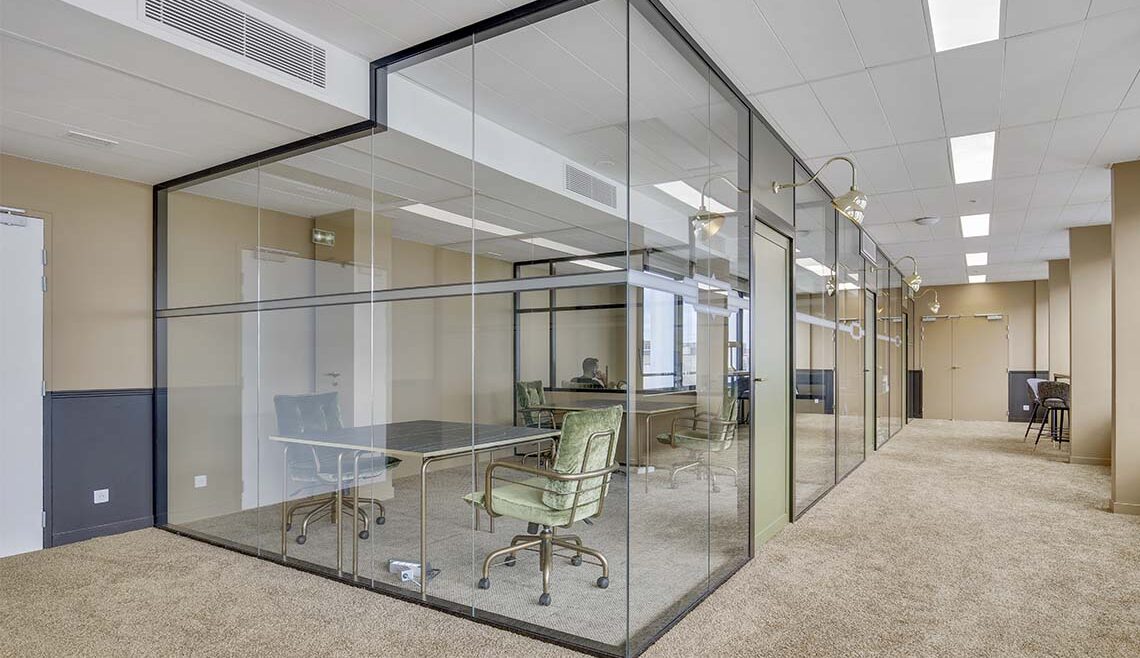 Aménagement Bureau Professionnel - Now Connected