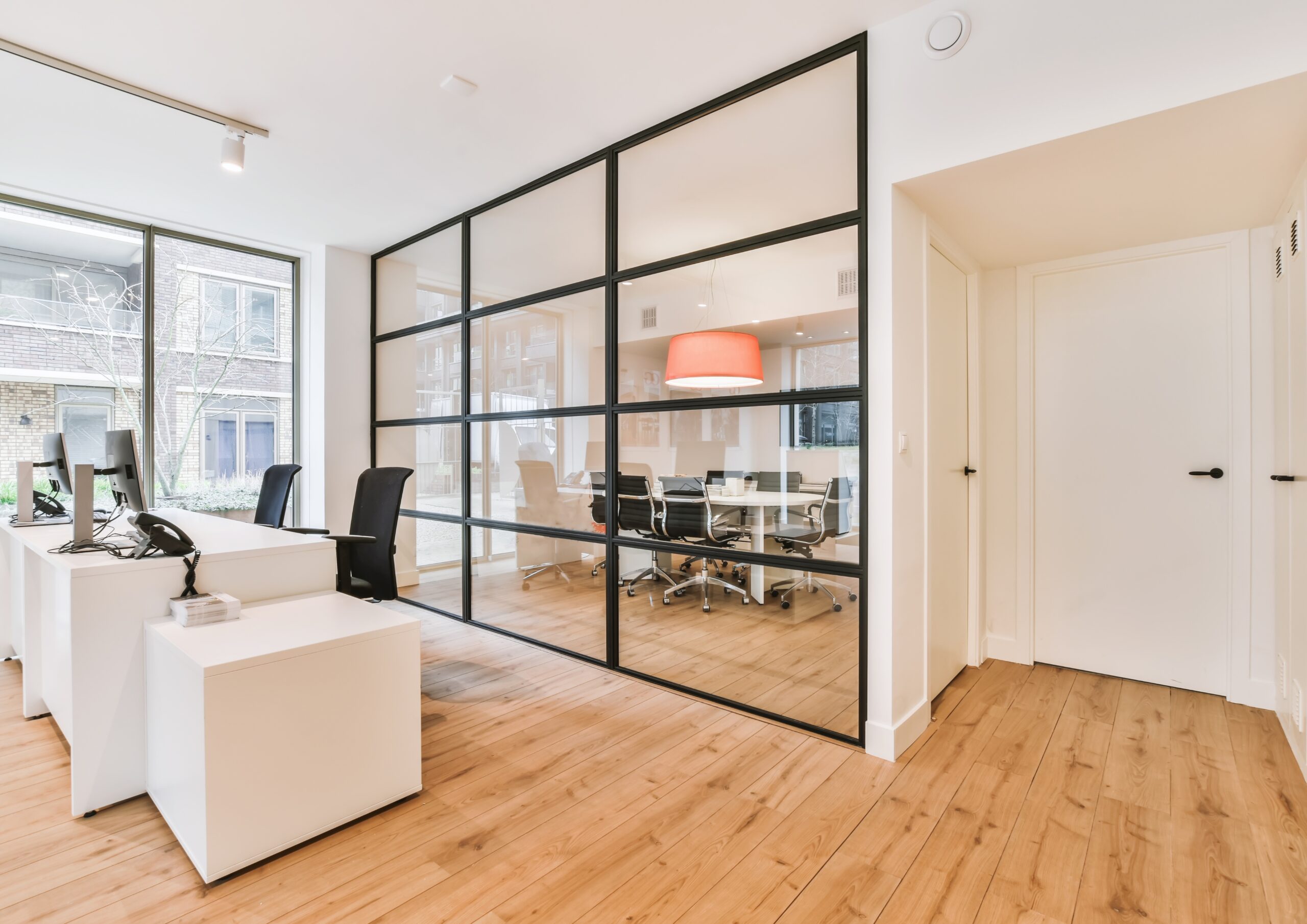 Vos bureaux sont 𝑣𝑖𝑑𝑒𝑠 ? Voici pourquoi… et surtout comment y remédier